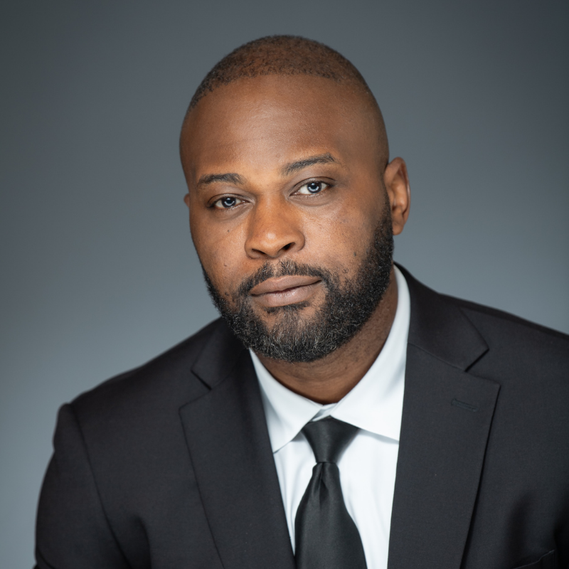 Dami-Ajayi Headshot